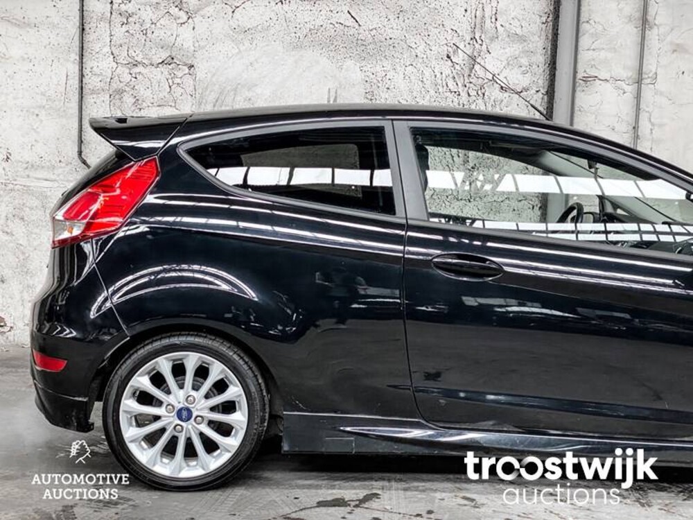 Ford Fiesta 1.0 EcoB. Titanium X 125pk 2015, R-050-JR