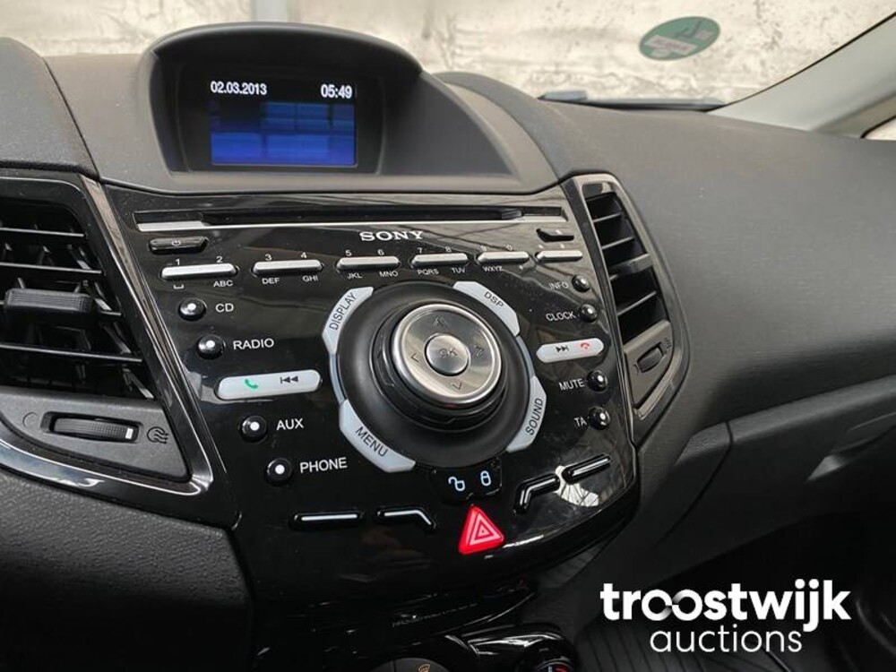 Ford Fiesta 1.0 EcoB. Titanium X 125pk 2015, R-050-JR