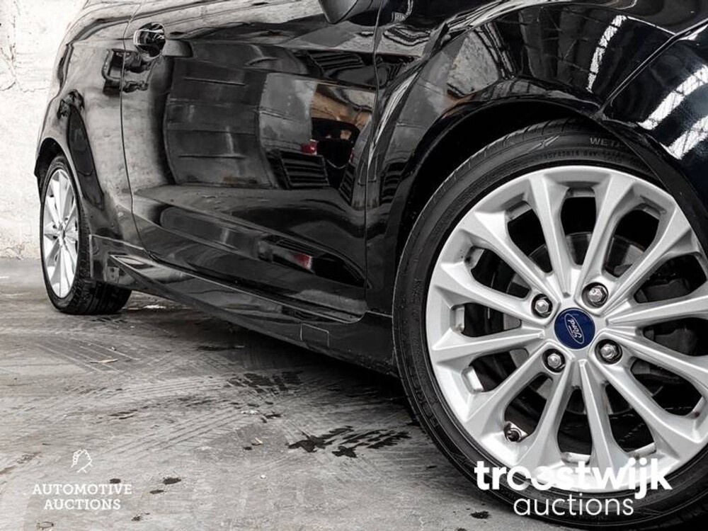 Ford Fiesta 1.0 EcoB. Titanium X 125pk 2015, R-050-JR