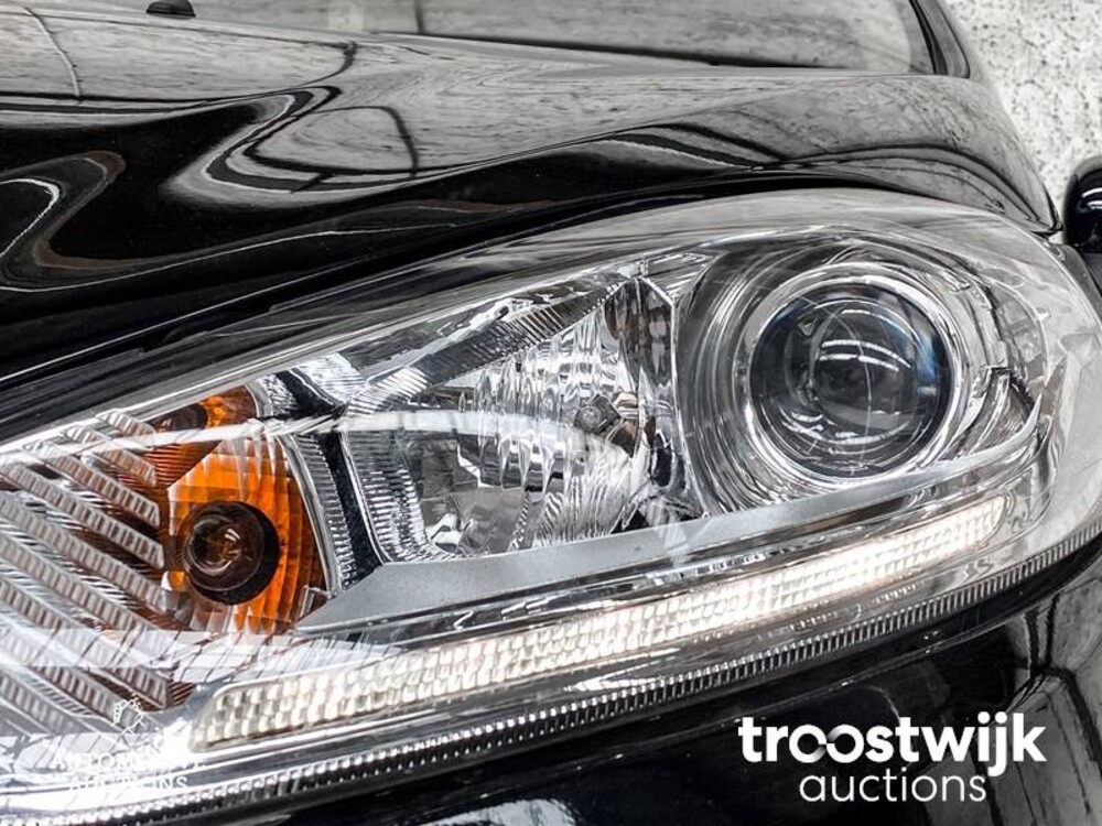 Ford Fiesta 1.0 EcoB. Titanium X 125pk 2015, R-050-JR