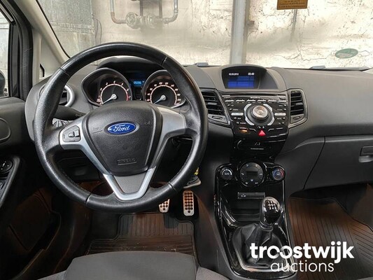 Ford Fiesta 1.0 EcoB. Titanium X 125pk 2015, R-050-JR