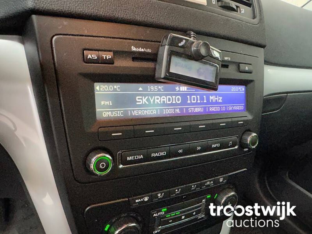 Skoda Yeti TSI 1.8 Ambition 4x4 160pk 2010 -Orig. NL-, 38-KZP-7