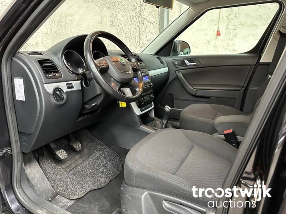 Skoda Yeti TSI 1.8 Ambition 4x4 160pk 2010 -Orig. NL-, 38-KZP-7