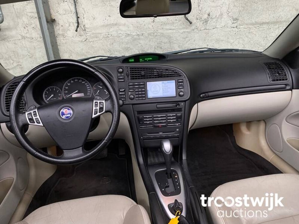 Saab 9-3 Cabrio 2.0t Vector 175pk 2004 -Orig. NL-, 17-PF-SF