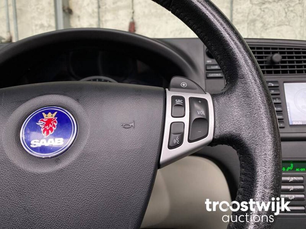 Saab 9-3 Cabrio 2.0t Vector 175pk 2004 -Orig. NL-, 17-PF-SF