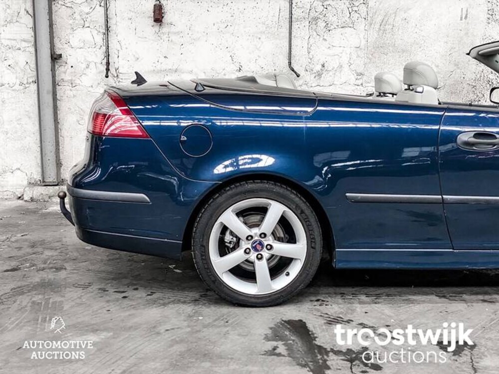 Saab 9-3 Cabrio 2.0t Vector 175pk 2004 -Orig. NL-, 17-PF-SF