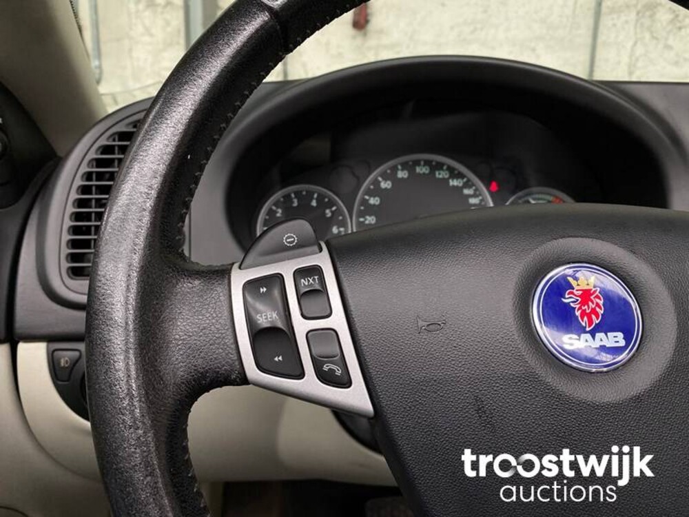 Saab 9-3 Cabrio 2.0t Vector 175pk 2004 -Orig. NL-, 17-PF-SF