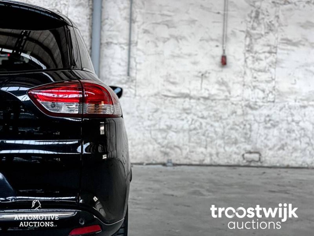 Renault Clio Estate Intens 0.9 TCe 90pk 2017, RR-945-X