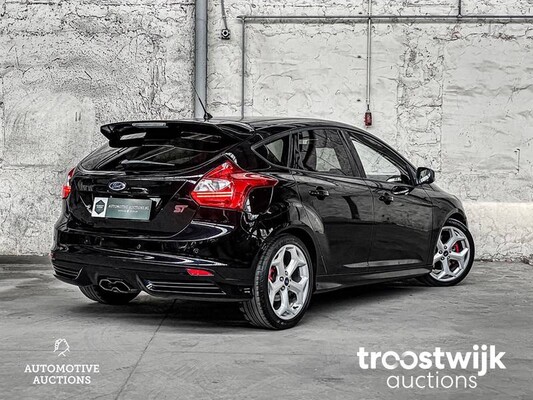 Ford Focus ST-3 2.0 EcoBoost 250pk 2014, K-925-DG