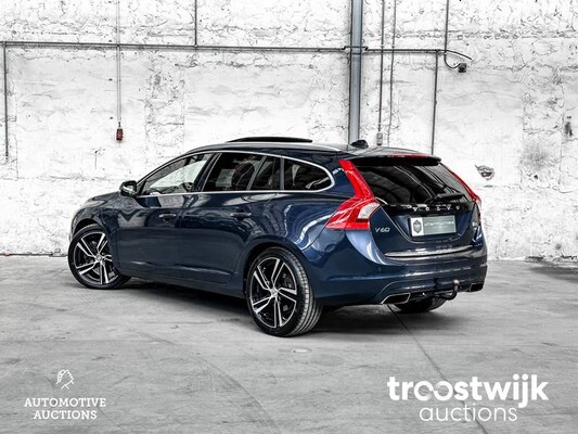 Volvo V60 2.4 D6 AWD Plug-In Hybrid Summum 299pk 2013, -Orig.NL-, 4-SXL-88