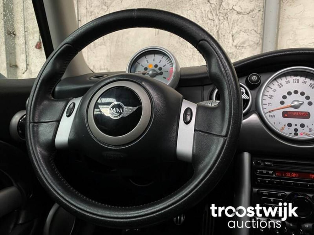 Mini 1.6 Cooper S Chili 163pk 2003, 60-JLV-5