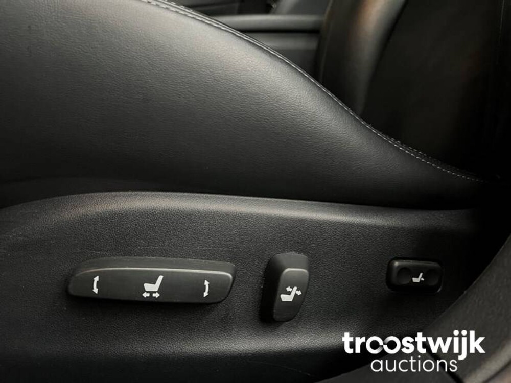 Lexus IS 250 F-Sport Line Sedan 208pk 2011, L-434-ZR