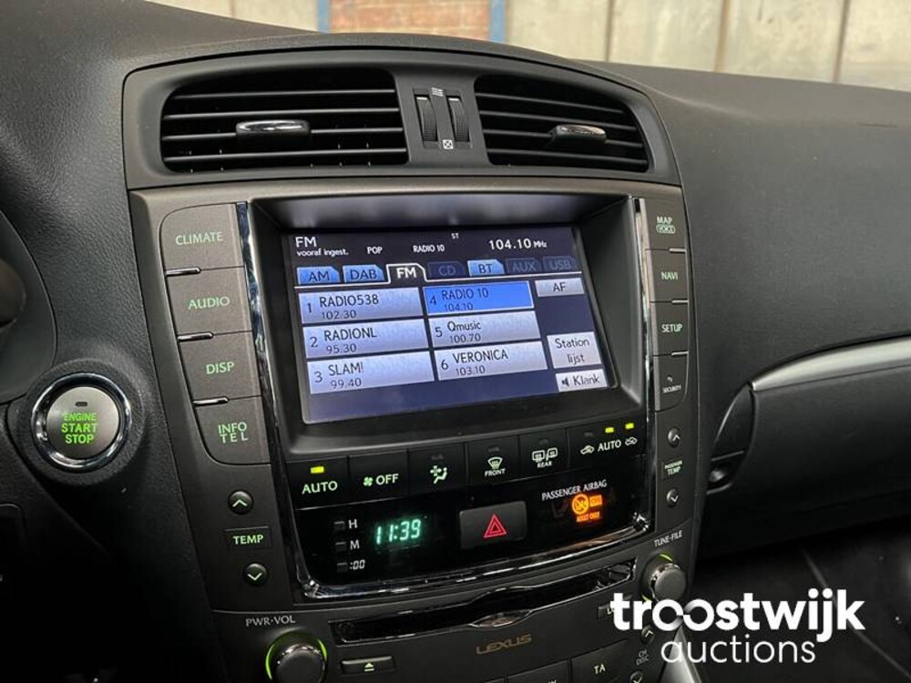 Lexus IS 250 F-Sport Line Sedan 208pk 2011, L-434-ZR