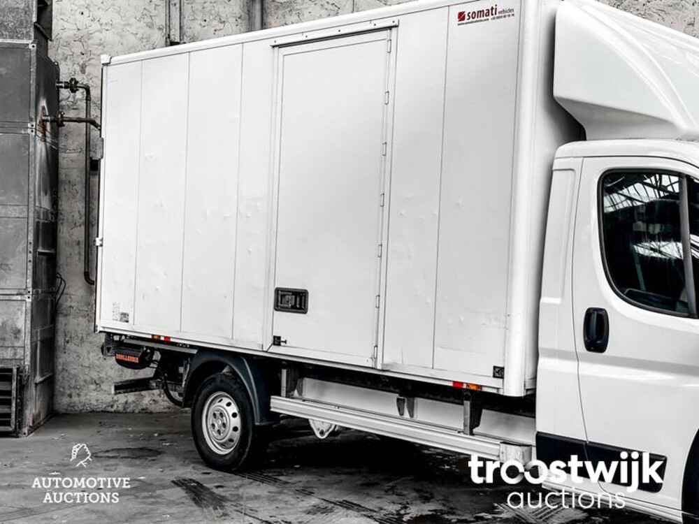Peugeot Boxer Bakwagen 164pk 2020
