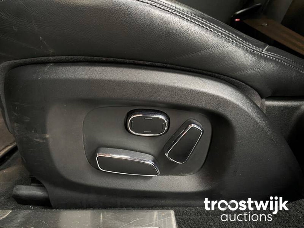 Jaguar XJ 2.0 Premium Luxury 241PS 2013 -Orig. NL-, 7-KBN-78