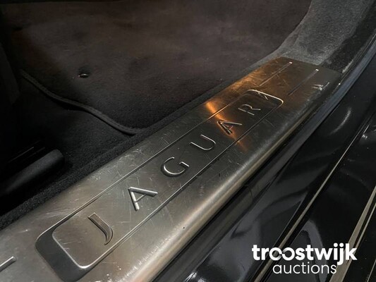 Jaguar XJ 2.0 Premium Luxury 241PS 2013 -Orig. NL-, 7-KBN-78