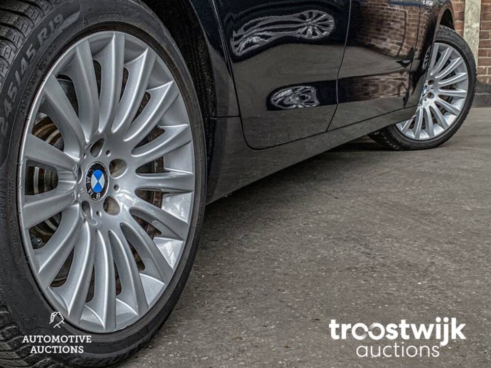 BMW 5-serie Gran Turismo 550xi High Executive 408hp 2010 -Orig. NL-, 08-NGL-6