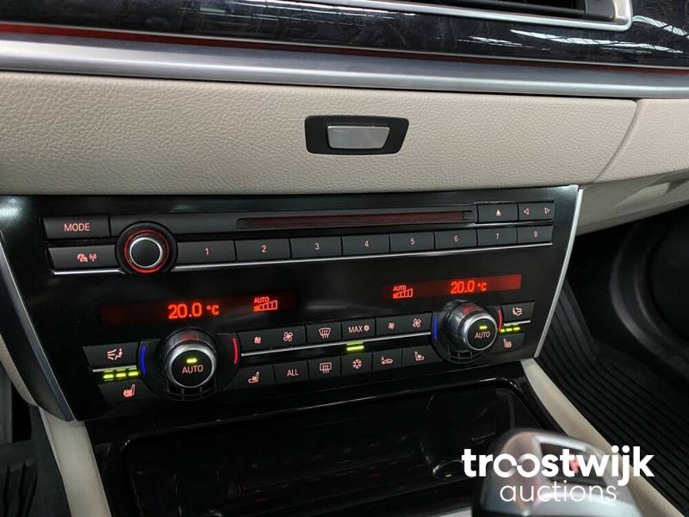 BMW 5-serie Gran Turismo 550xi High Executive 408hp 2010 -Orig. NL-, 08-NGL-6