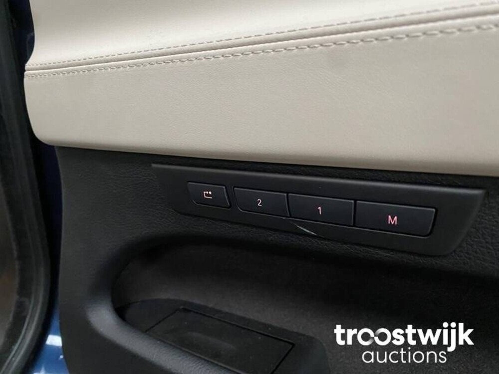 BMW 5-serie Gran Turismo 550xi High Executive 408hp 2010 -Orig. NL-, 08-NGL-6