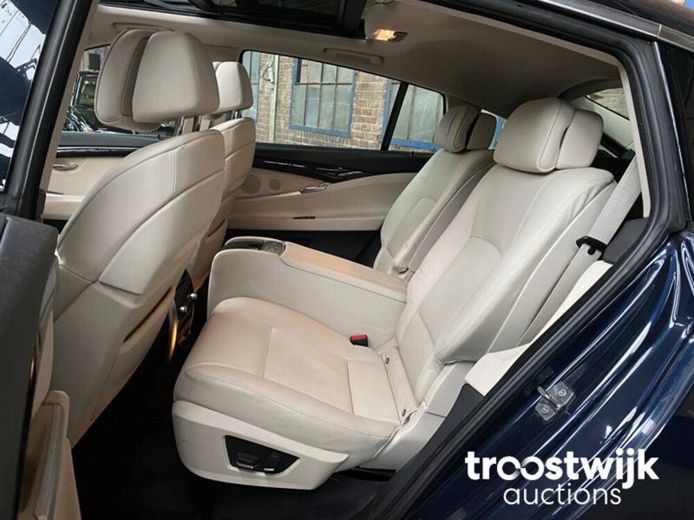 BMW 5-serie Gran Turismo 550xi High Executive 408hp 2010 -Orig. NL-, 08-NGL-6