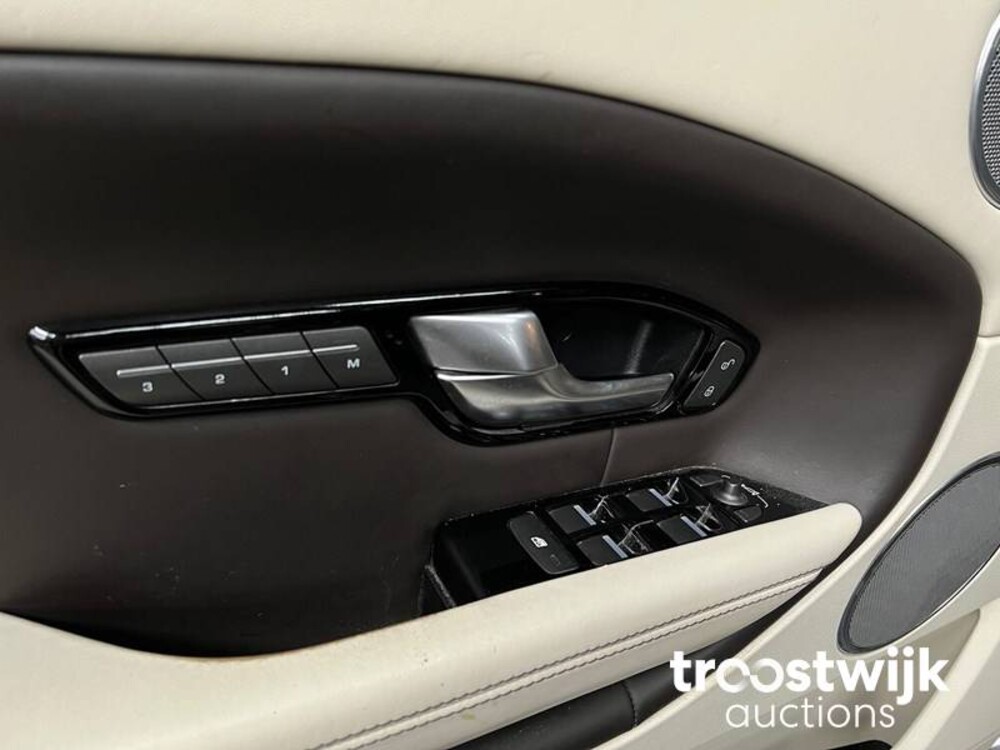 Land Rover Range Rover Evoque 2.0 TD4 Autobiography 179 PS 2016, KG-499-K