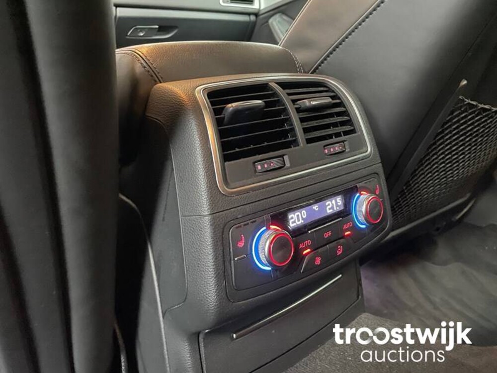 Audi A6 Avant 3.0 biTDI Quattro 400PS 2012