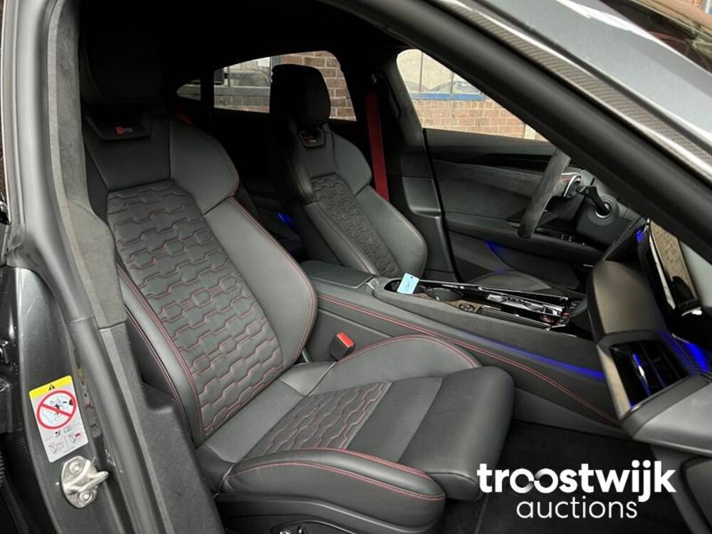 Audi e-tron GT RS 93 kWh 598 PS 2021, L-203-RD