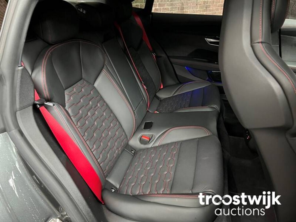 Audi e-tron GT RS 93 kWh 598 PS 2021, L-203-RD