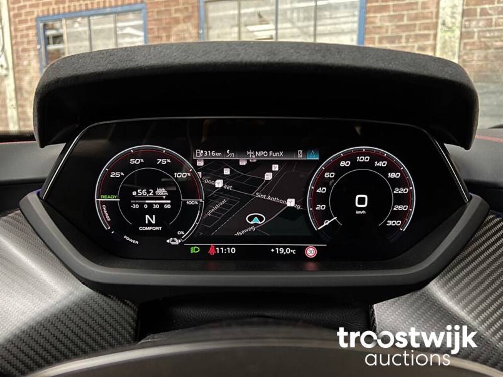 Audi e-tron GT RS 93 kWh 598 PS 2021, L-203-RD