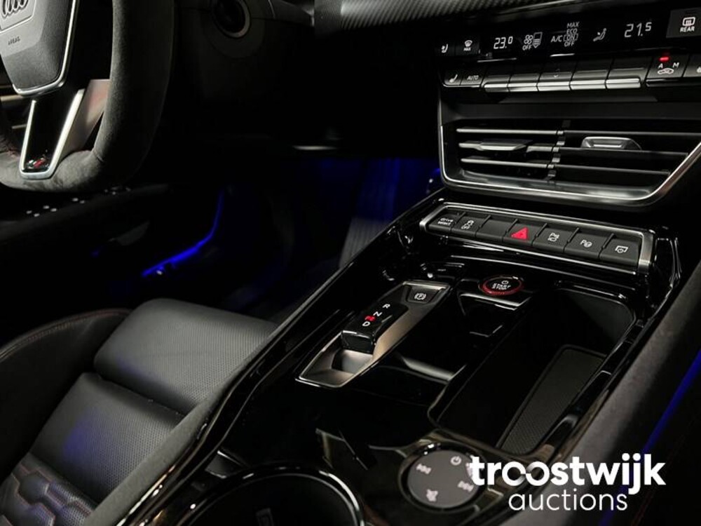 Audi e-tron GT RS 93 kWh 598 PS 2021, L-203-RD
