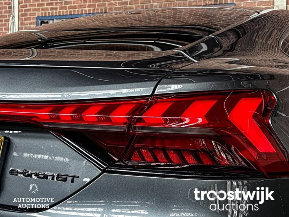 Audi e-tron GT RS 93 kWh 598 PS 2021, L-203-RD