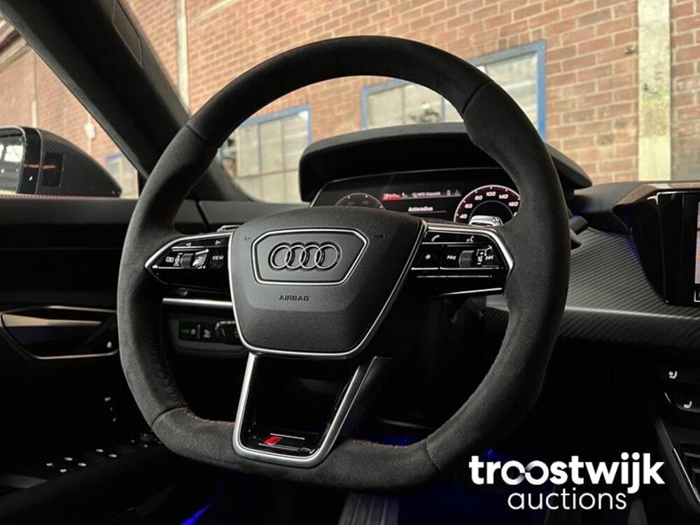 Audi e-tron GT RS 93 kWh 598 PS 2021, L-203-RD