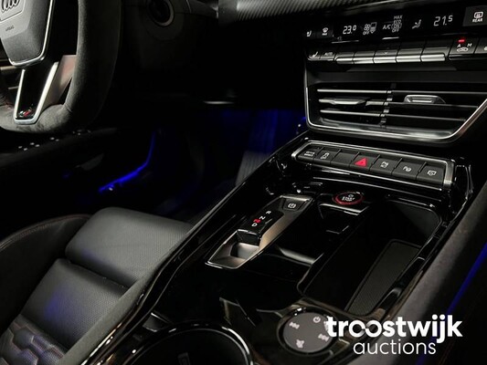 Audi e-tron GT RS 93 kWh 598pk 2021, L-203-RD