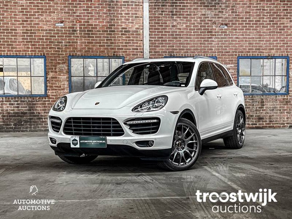 Porsche  Cayenne Turbo 4.8 V8 GTS 420PS 2014