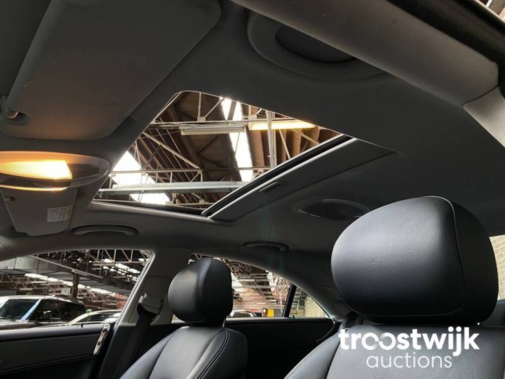 Mercedes-Benz CLS500 5.0 V8 306pk 2007 -Youngtimer-