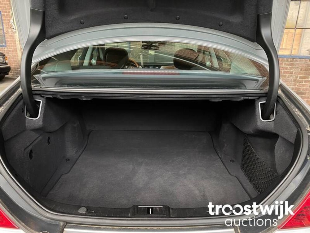 Mercedes-Benz CLS500 5.0 V8 306pk 2007 -Youngtimer-
