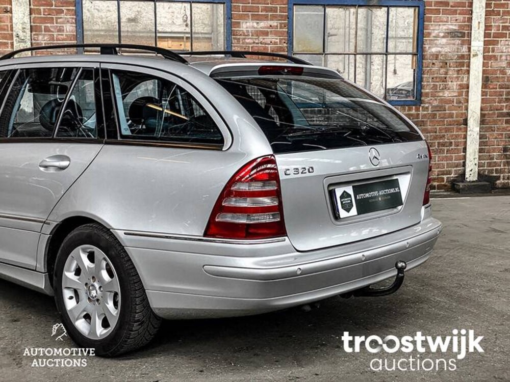 Mercedes-Benz C320 Elegance 4Matic C-klasse Combi  218pk 2003, R-016-SV