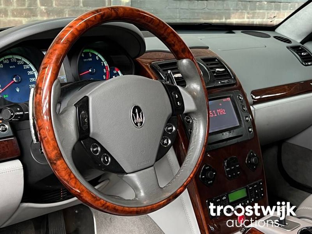 Maserati Quattroporte 4.2 V8 400pk 2006 -Youngtimer-