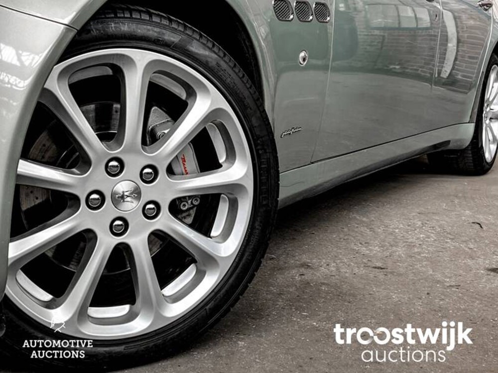 Maserati Quattroporte 4.2 V8 400pk 2006 -Youngtimer-