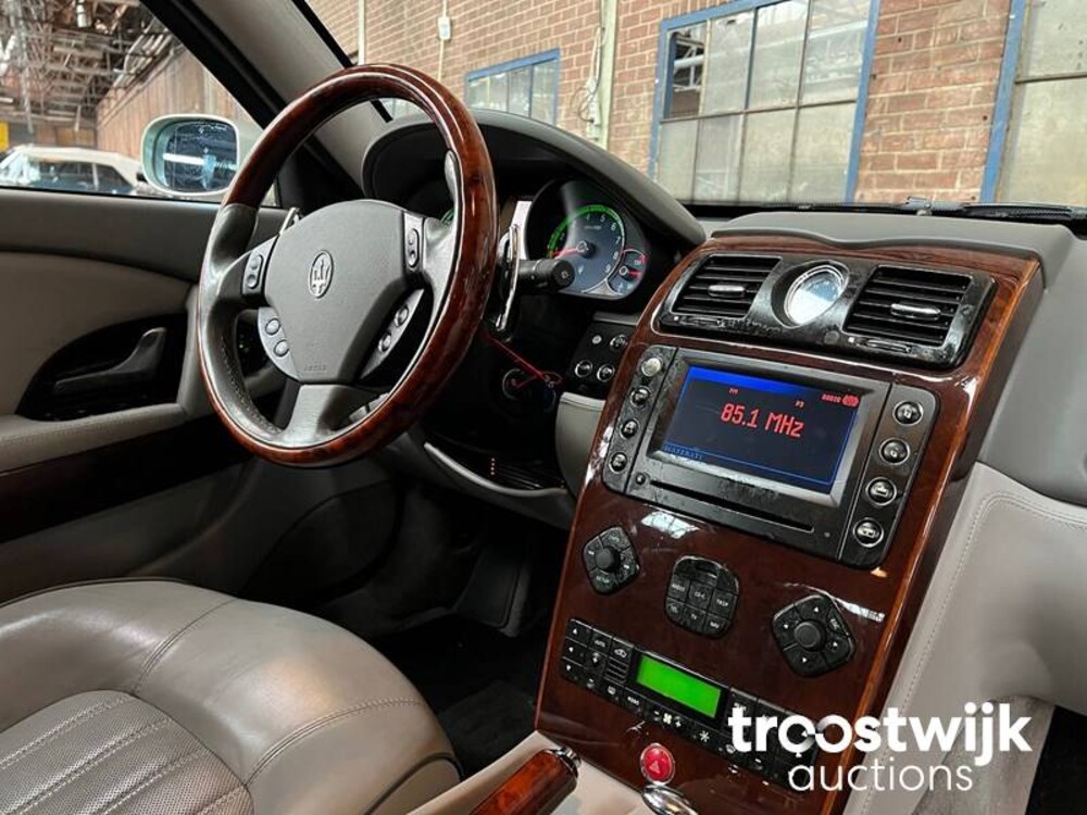 Maserati Quattroporte 4.2 V8 400pk 2006 -Youngtimer-