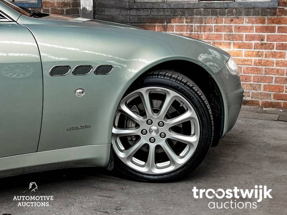 Maserati Quattroporte 4.2 V8 400pk 2006 -Youngtimer-