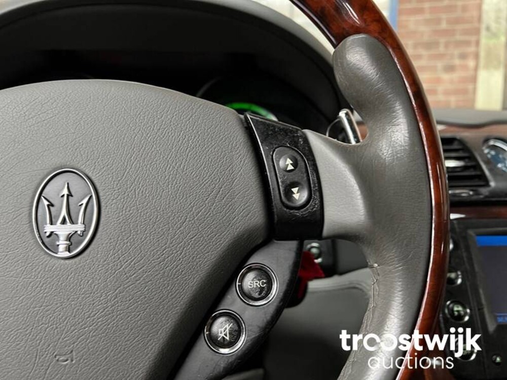 Maserati Quattroporte 4.2 V8 400pk 2006 -Youngtimer-