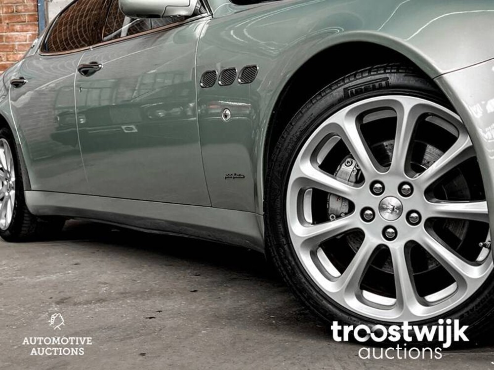 Maserati Quattroporte 4.2 V8 400pk 2006 -Youngtimer-