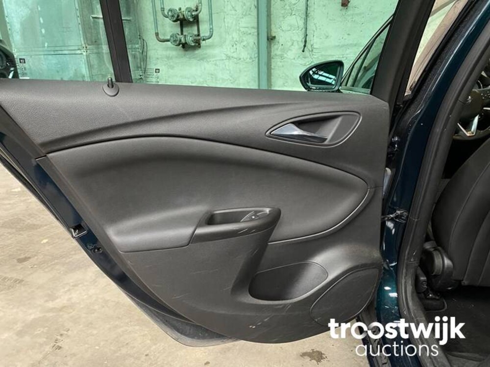 Opel Astra Sports Tourer 1.4 Innovation 150pk 2018 -Orig. NL-, TL-455-Z