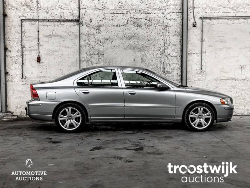 Volvo S60 Drivers Edition 2.4 140pk 2009 -Orig. NL-, 20-KGB-1