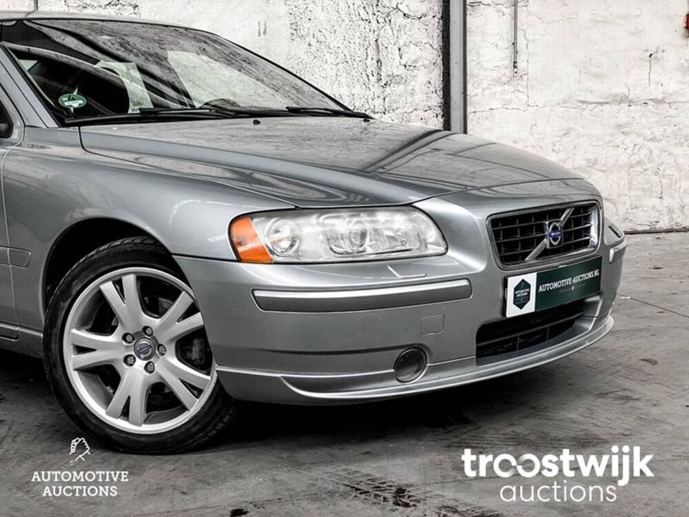 Volvo S60 Drivers Edition 2.4 140pk 2009 -Orig. NL-, 20-KGB-1