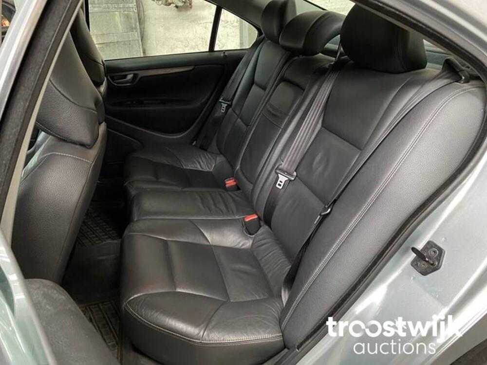 Volvo S60 Drivers Edition 2.4 140pk 2009 -Orig. NL-, 20-KGB-1