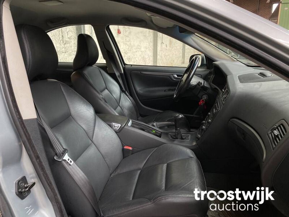 Volvo S60 Drivers Edition 2.4 140pk 2009 -Orig. NL-, 20-KGB-1