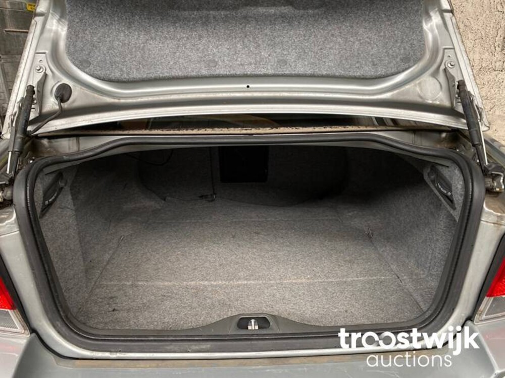 Volvo S60 Drivers Edition 2.4 140pk 2009 -Orig. NL-, 20-KGB-1