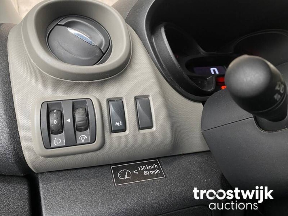 Renault Trafic 1.6 dCi T27L1H1ComEn 125pk 2019 -Orig. NL-, V-787-VV
